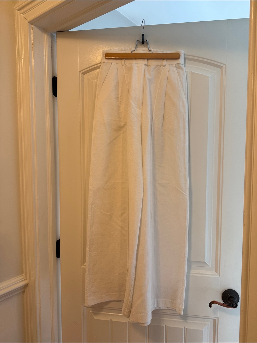 Women’s The Handloom White Wide-Leg Pleated Pants, s/m adjustable back